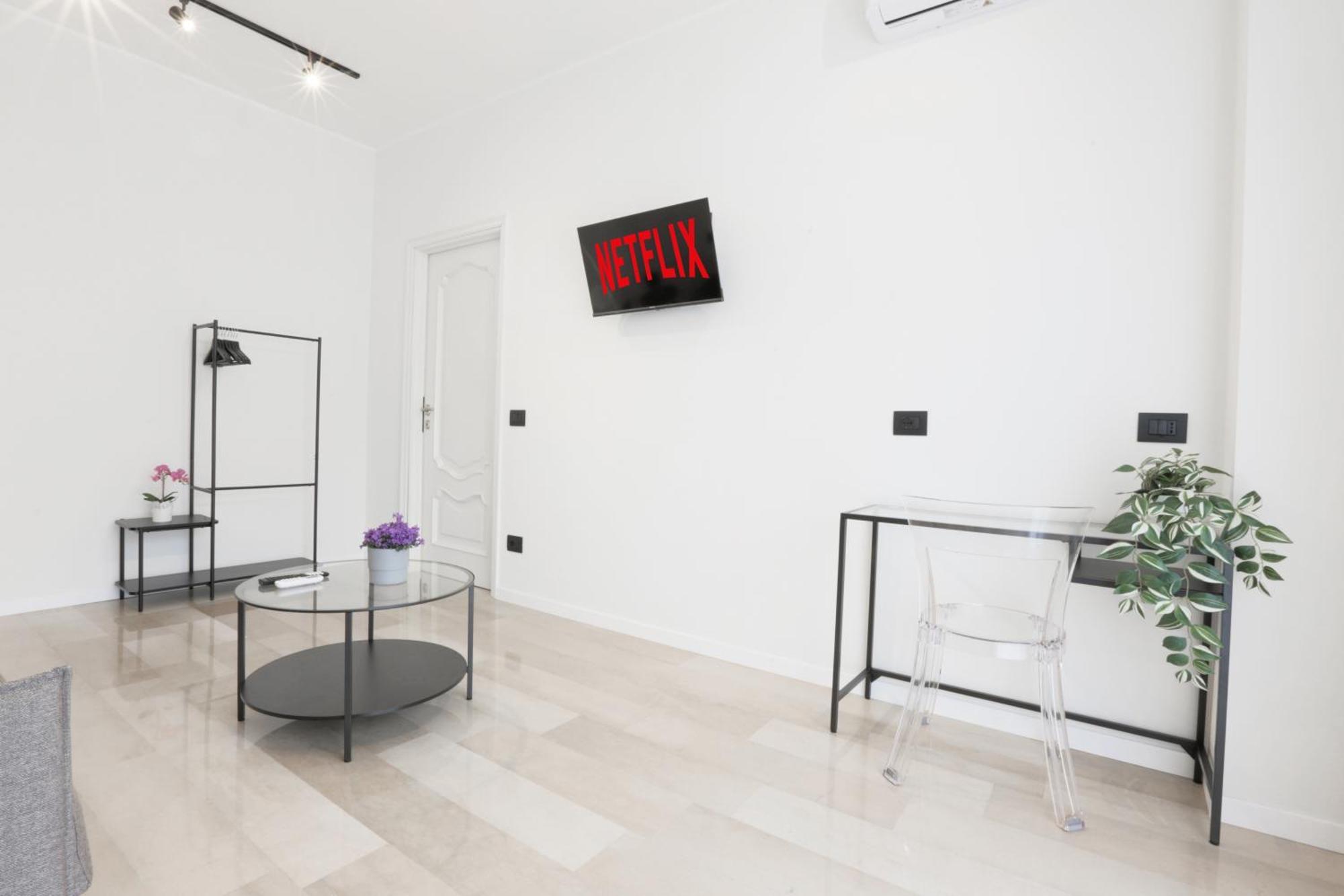New Modern Flat 10 Minutes Walk From Central Station Milão Exterior foto